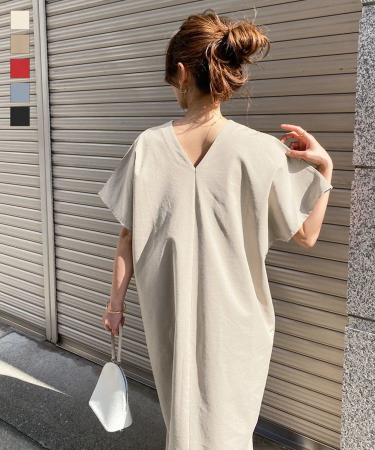 日本 Kobe Lettuce - 棉麻小V領超修身短袖洋裝-水藍