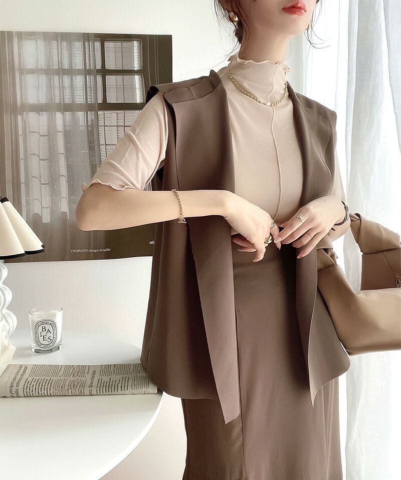 日本 Classical Elf - 百搭簡約木耳領短袖上衣-膚粉