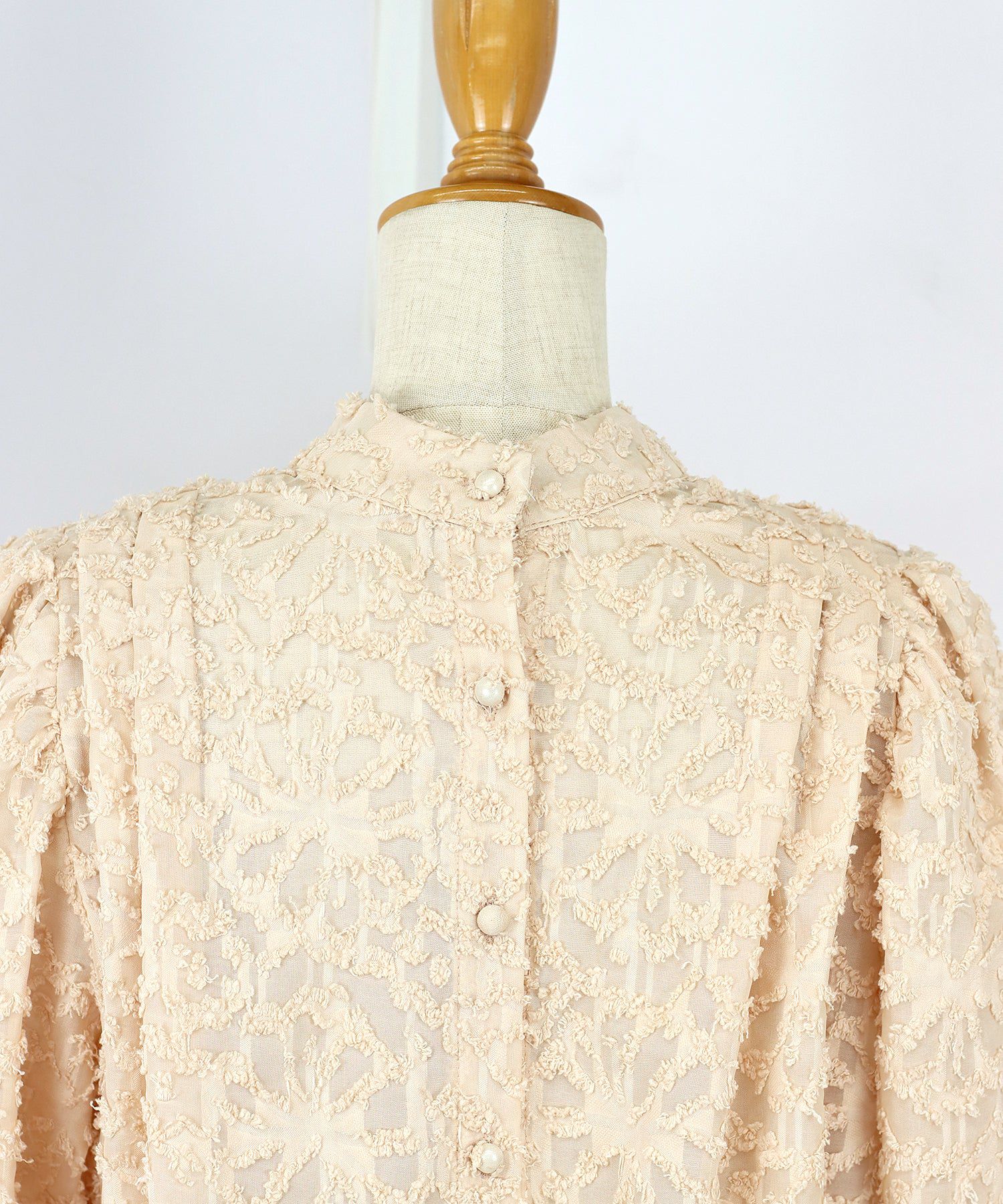 日本 BLUE EAST - 歐風浪漫花朵氣球長袖襯衫-奶茶