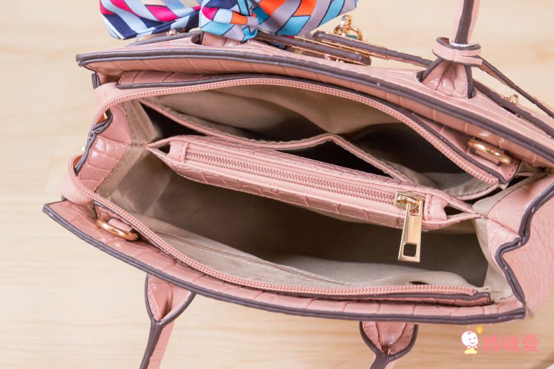 ★ 日本空運金釦絲巾包 #全團免運 ★