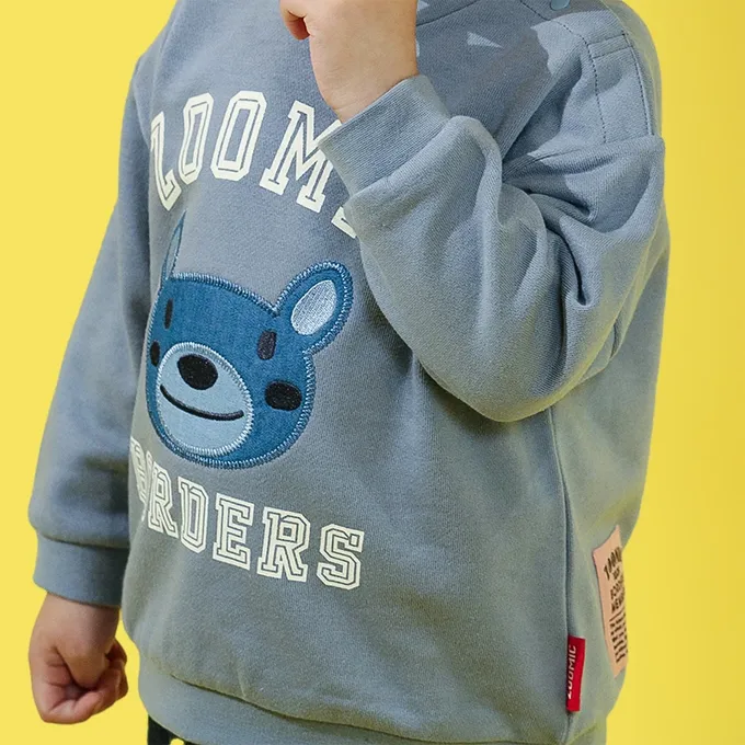 日本 ZOOLAND - 丹寧風小熊裏毛長袖上衣-縫線小熊臉-卡其