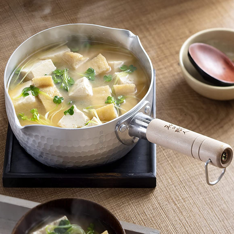 日本谷口金屬 - 日製雪平鍋鎚目含刻度紋附掛勾-不銹鋼 (18CM)