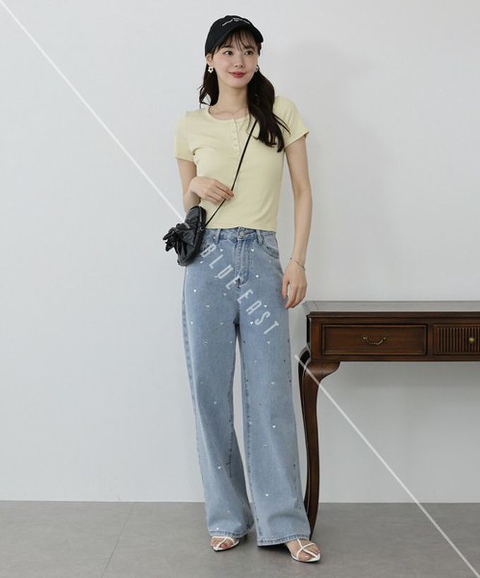 日本 BLUE EAST - 亨利領合身美型短袖上衣-粉紅