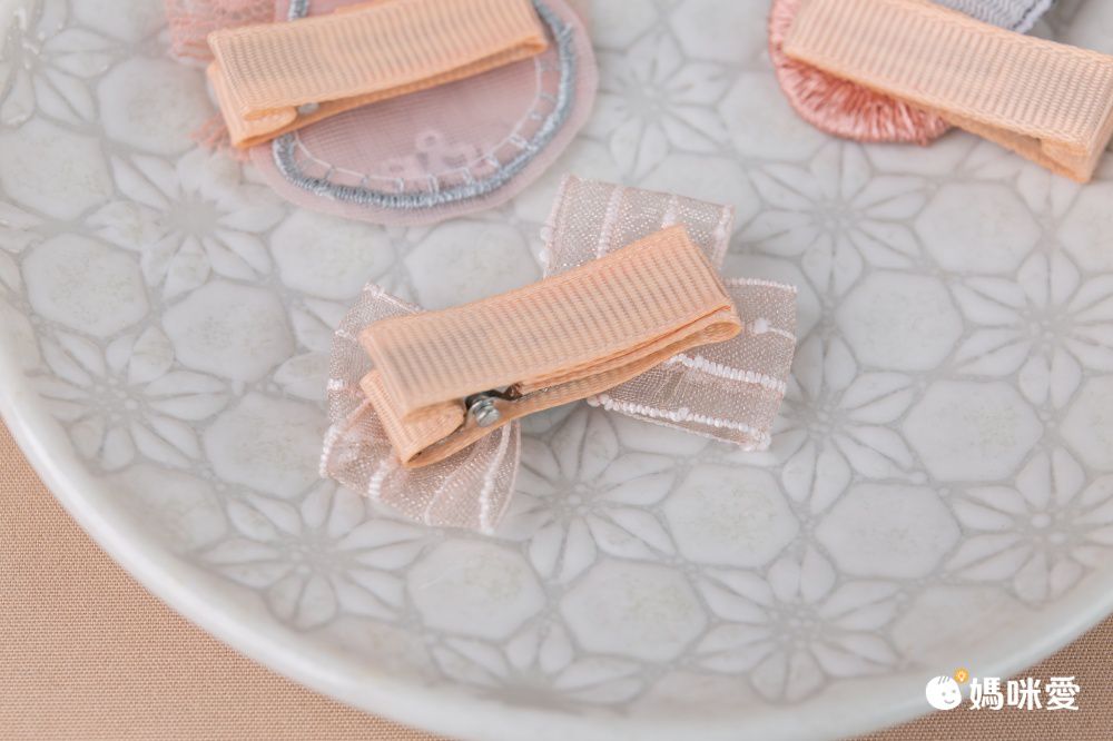 Q萌布藝兒童髮夾4入組-蘋果+蝴蝶結