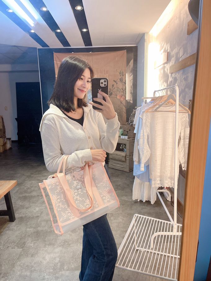 香港百寶袋王 Bagtory HK - 2023限量特別版蕾絲款手挽袋-公主粉蕾絲