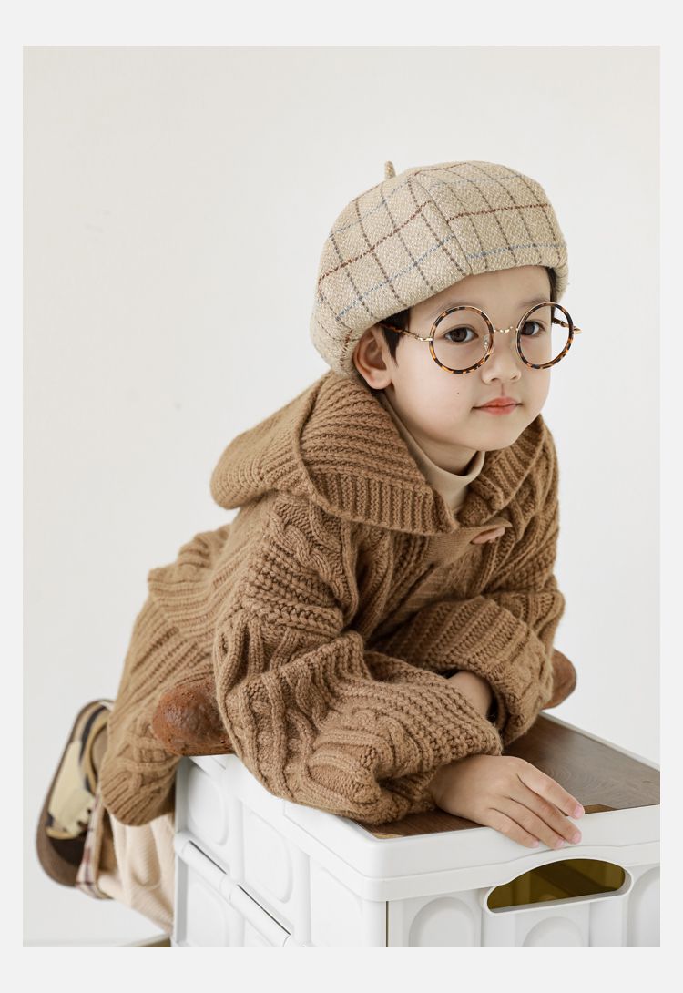 TONGMO - 復古木釦麻花編織連帽毛衣外套-黃綠色