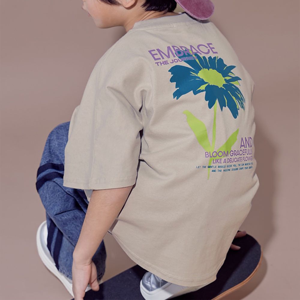純棉BIG款印花短袖上衣-大花朵-卡其棕