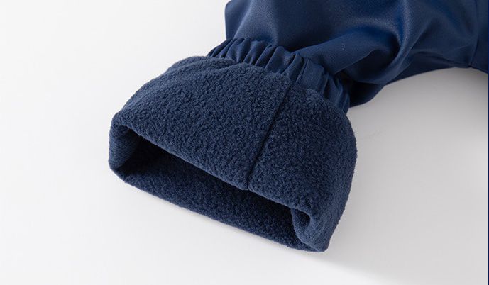 WELLKIDS - 抓絨連帽休閒衝鋒外套-胸口小愛心-綠色