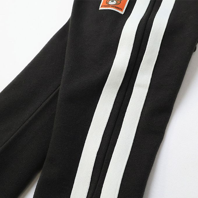 日本 ZOOLAND - 春季出遊印花運動長褲-背後刺繡車車-淺灰