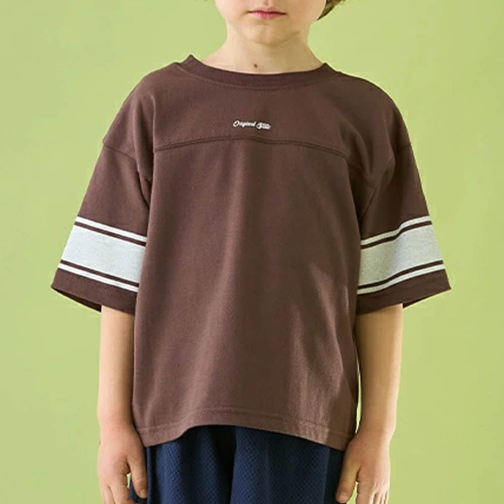 正反都OK 落肩線條短袖上衣-深棕