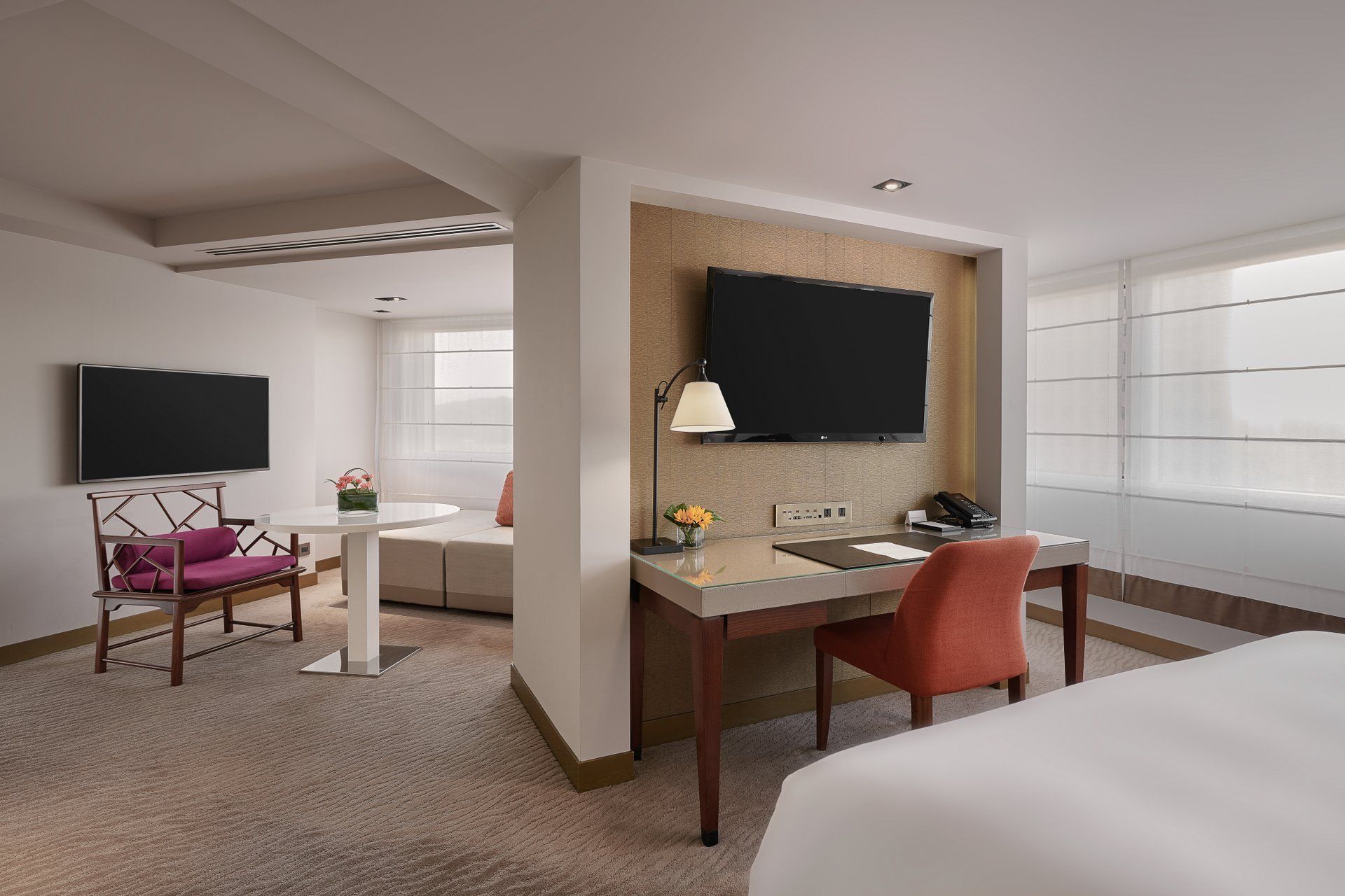 2大2小★暑假不加價【台北君悅】一泊二食豪華度假之旅