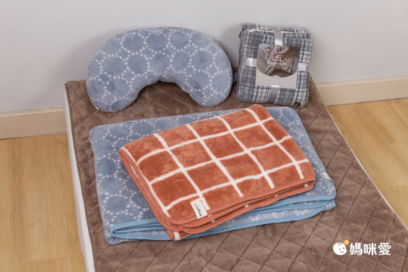 日本 DAIKAI - 極細纖維柔軟保暖毛毯/蓋毯-素色-沙杏 (L(150x200cm))