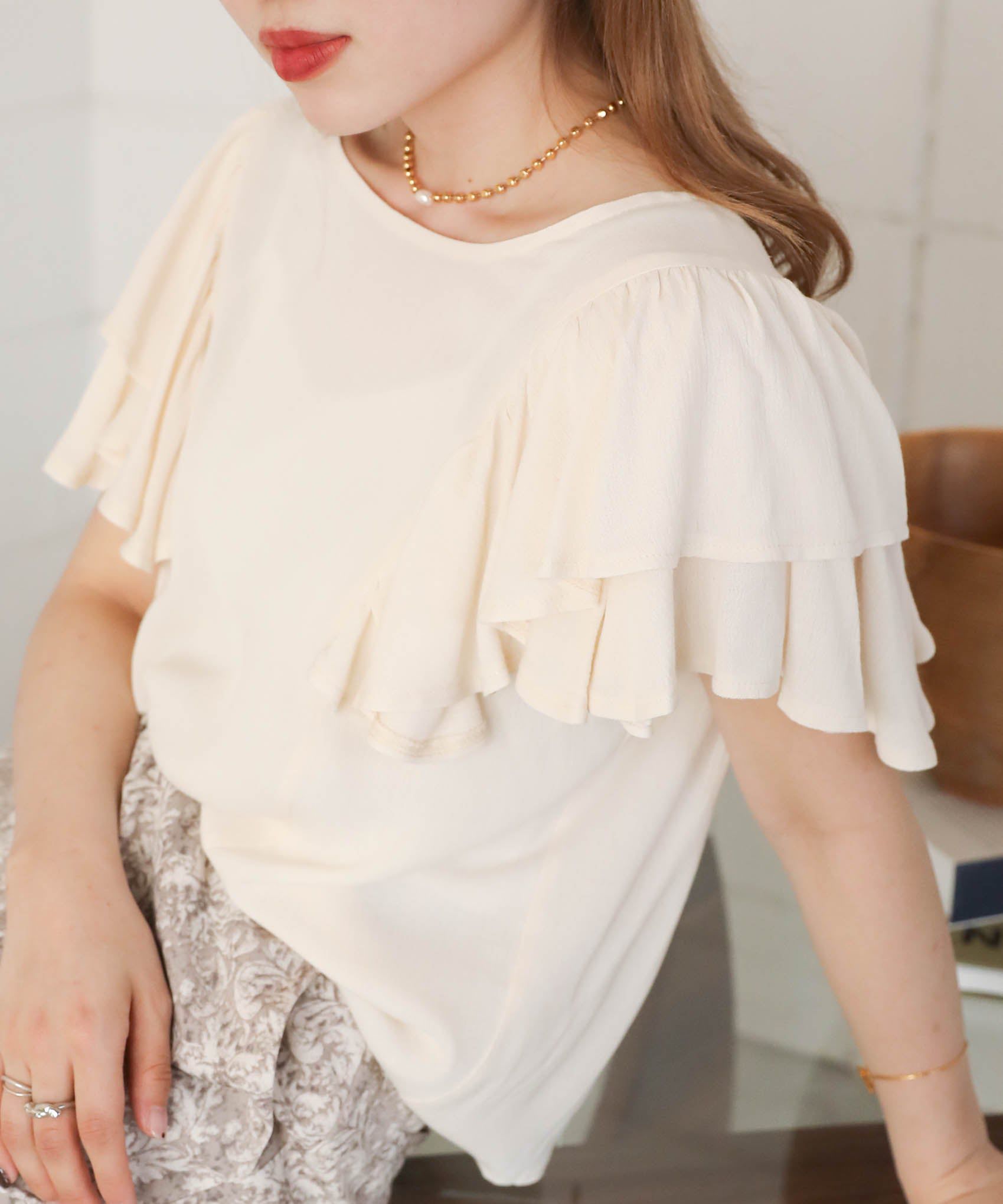 日本 Bab - 後綁帶浪漫荷葉袖上衣-淺綠