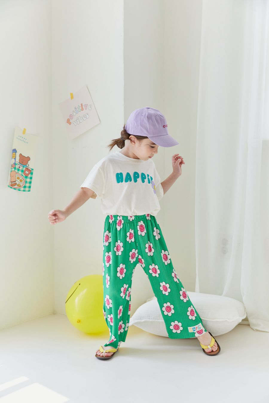 韓國 MINIATURE - SO COOL皺摺長褲-紅白花綠底