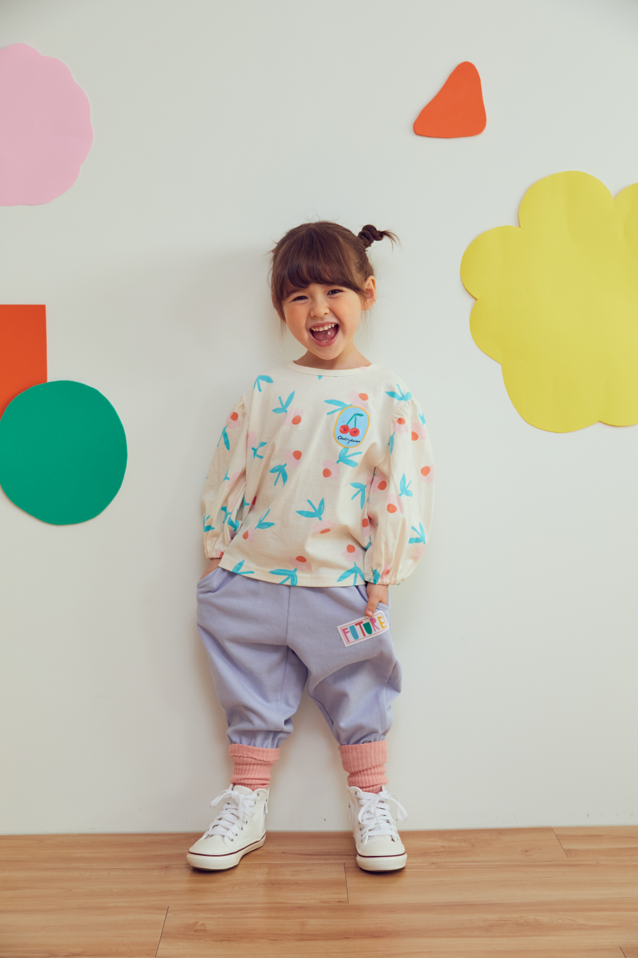 韓國 MINIATURE - 櫻桃花朵泡泡袖上衣-奶油白