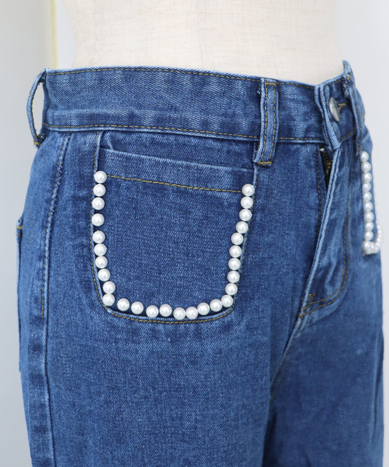 日本 BLUE EAST - 熱銷款 時尚珍珠點綴牛仔褲-B款-靛藍