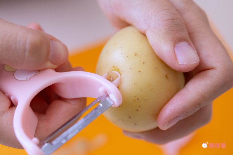 日本 SKATER 代購 - 兒童安全削皮刀-Hello Kitty-白