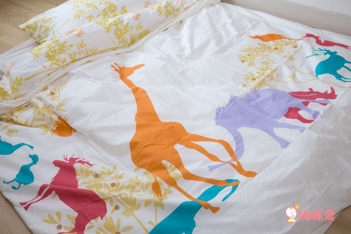 日本西村 Westy - 波卡圓舞曲-加大Queen Size雙人被套床包4件組-藍-加大Queen Size雙人款4件組-藍 (190x210cm, 45x75cm, 180x186x30cm)-雙人被套x1 + 枕頭套x2, 素色加大Queen Size雙人床包x1