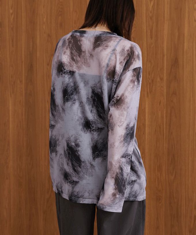 日本 Bab - 雲彩風格透膚美型長袖上衣-藍系