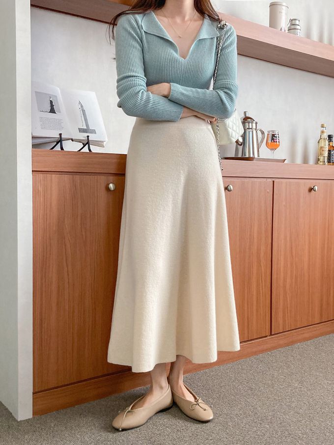 韓國女裝連線 - 浪漫開衩領羊毛針織上衣-燕麥杏 (FREE)