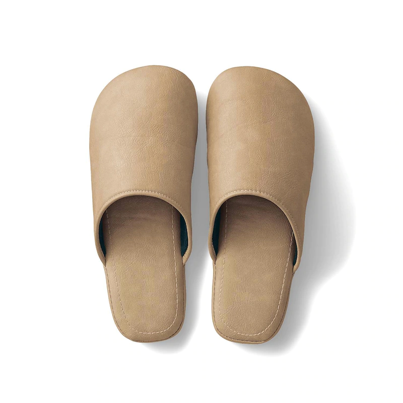 日本千趣會 - 仿皮復古質感可洗式室內拖鞋-深咖啡