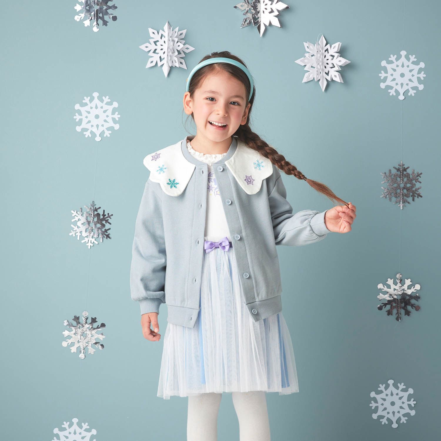 日本千趣會 - 刺繡花型領優雅長袖開襟衫-水藍艾莎