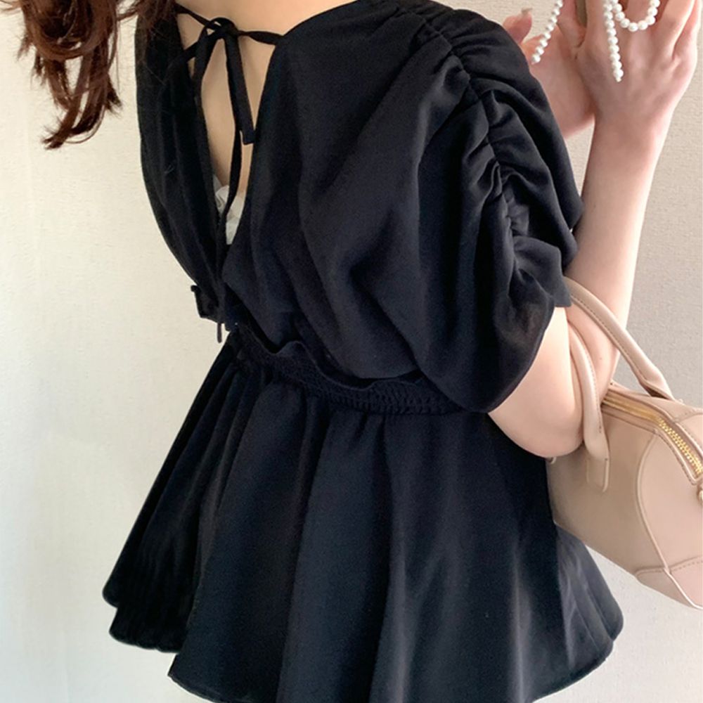 女神風大V領束腰短袖上衣-黑 (F)