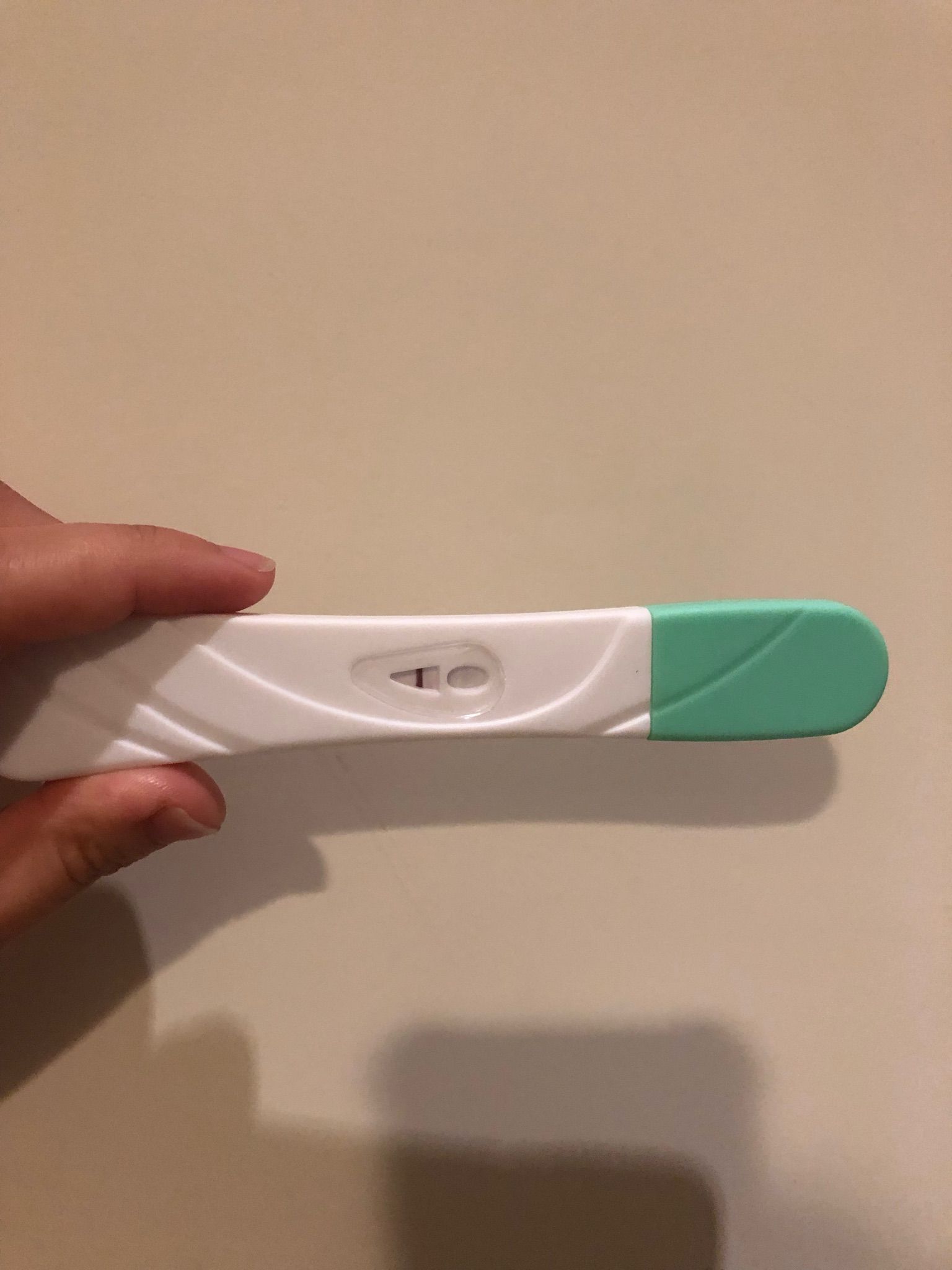 驗孕很淺一條