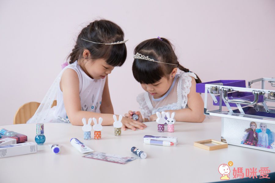 韓國 Shushu & Sassy 專業兒童彩妝沙龍品牌，孕媽咪也能用！