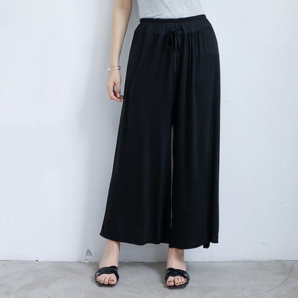 超修飾莫代爾彈力九分褲-黑色 (F)