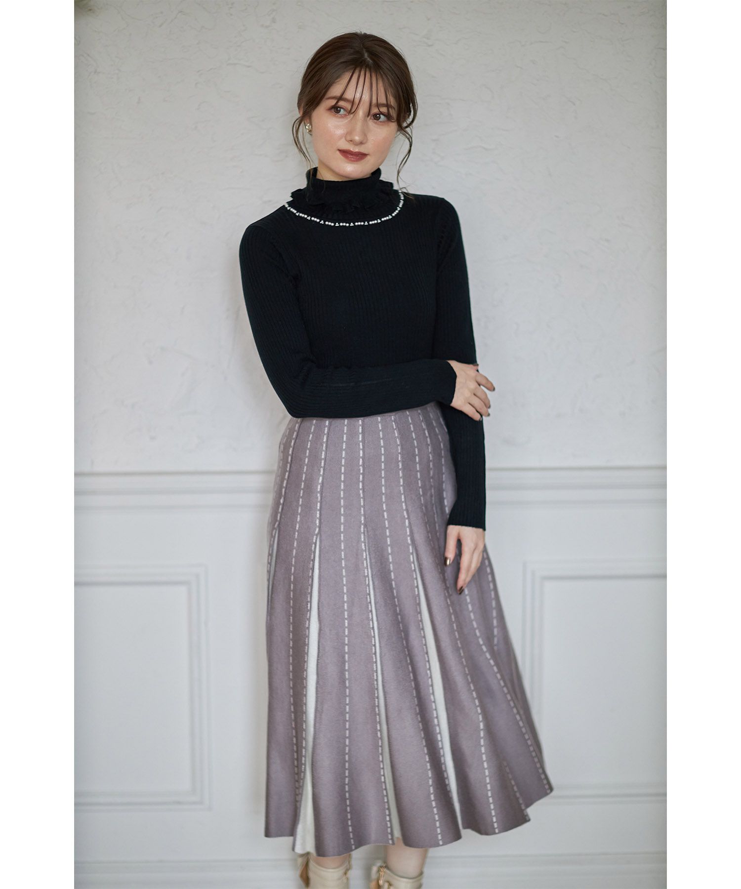 日本 tocco-closet - 低調撞色針織百褶長裙-時尚黑