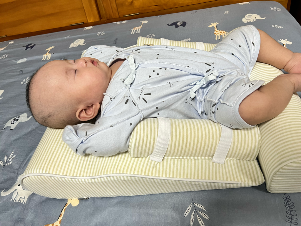 寶寶睡覺問題目前5個月