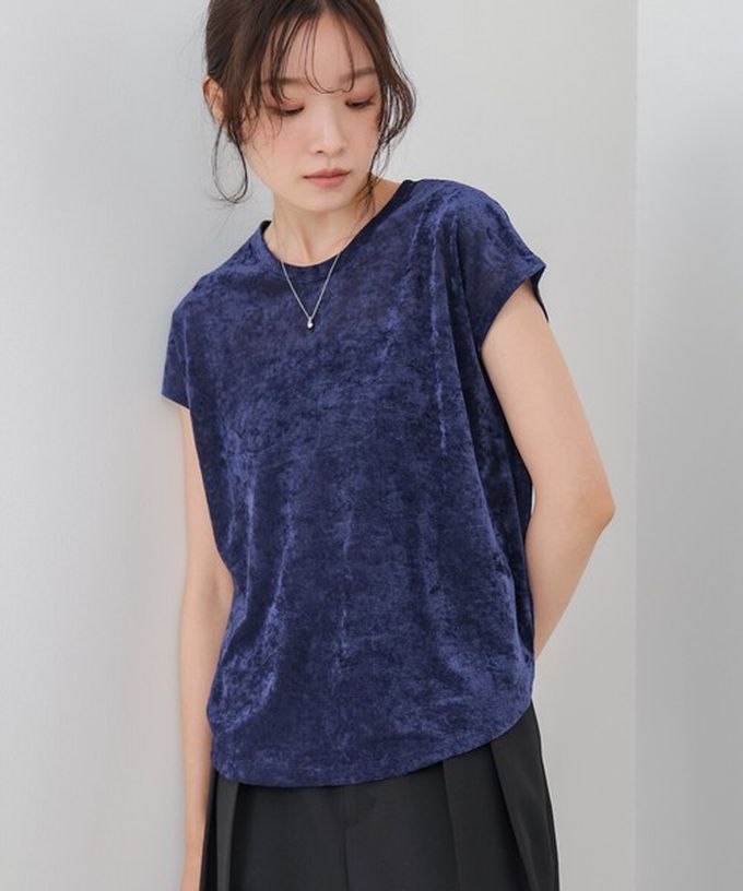 日本 Bab - 微透輕盈天鵝絨法式袖上衣-炭灰 (M)