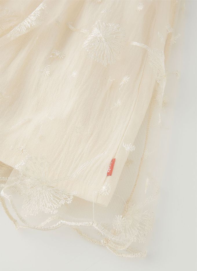 韓國 OZKIZ - 蒲公英繡拼接網紗連身洋裝-米