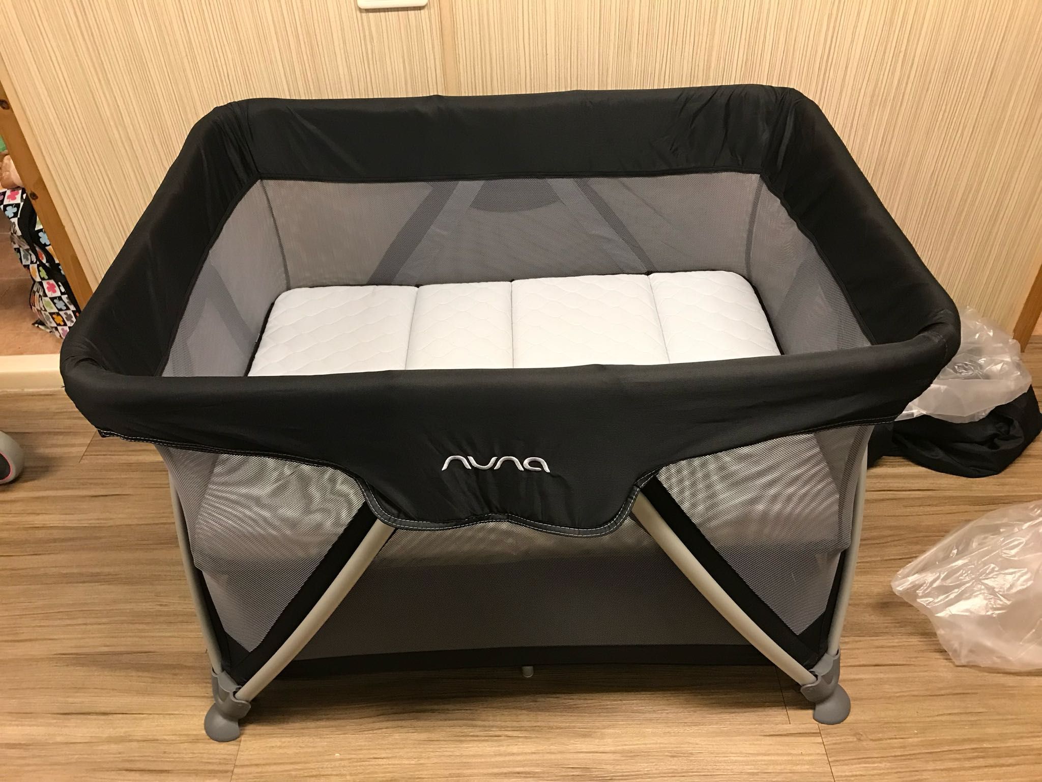 售 Nuna 遊戲床NT.5000