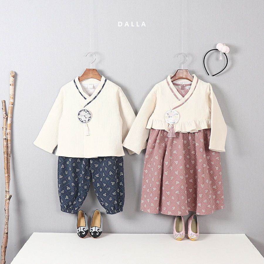 韓國 Dalla - (正韓製)復古風生活韓服-藕粉