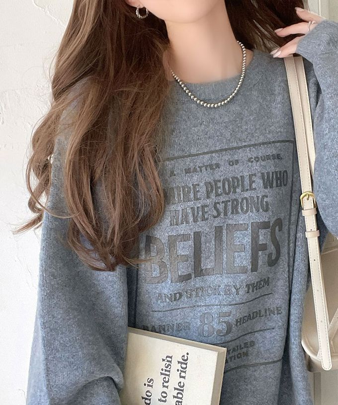 日本 Classical Elf - 前後2way 搶眼標誌印花針織上衣-淺卡其