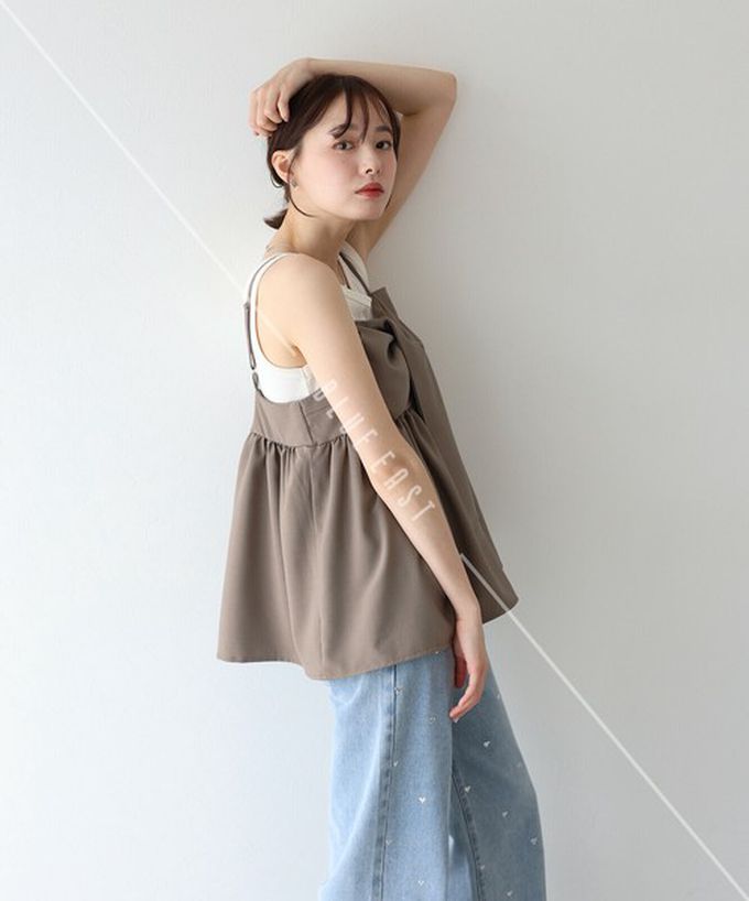 日本 BLUE EAST - 亮眼可愛蝴蝶結細肩帶上衣-摩卡