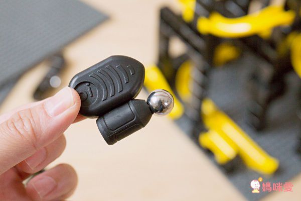 德國 HUBELiNO - pi系列軌道積木-70pcs(高斯大砲+基礎顆粒+軌道套件)