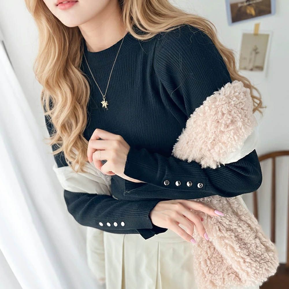 時尚金釦修身羅紋長袖上衣-黑