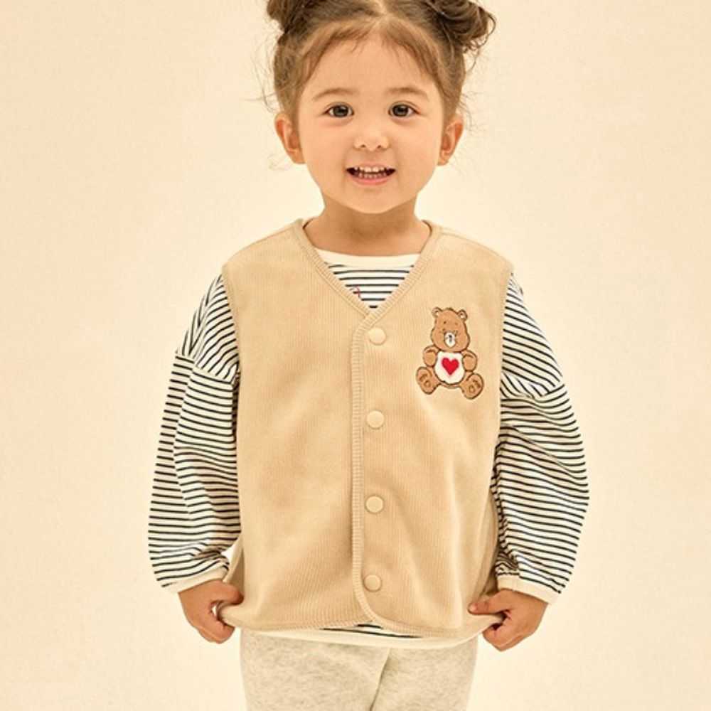 聯名款愛心熊溫暖天鵝絨V字背心-奶茶