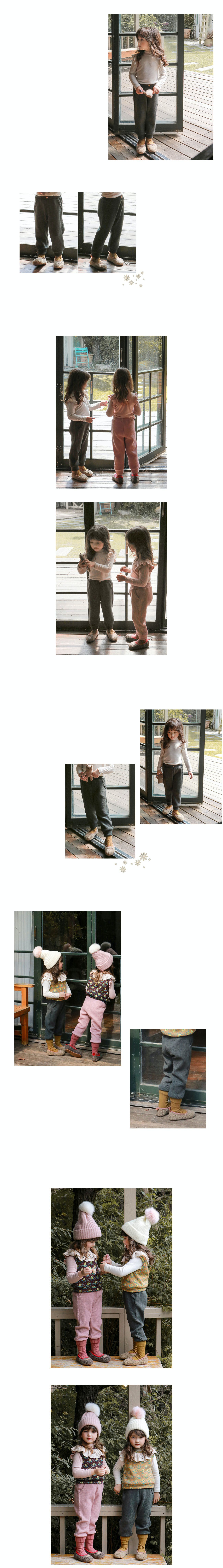 韓國 Puellaflo - 假鈕釦針織縮口長褲-墨綠