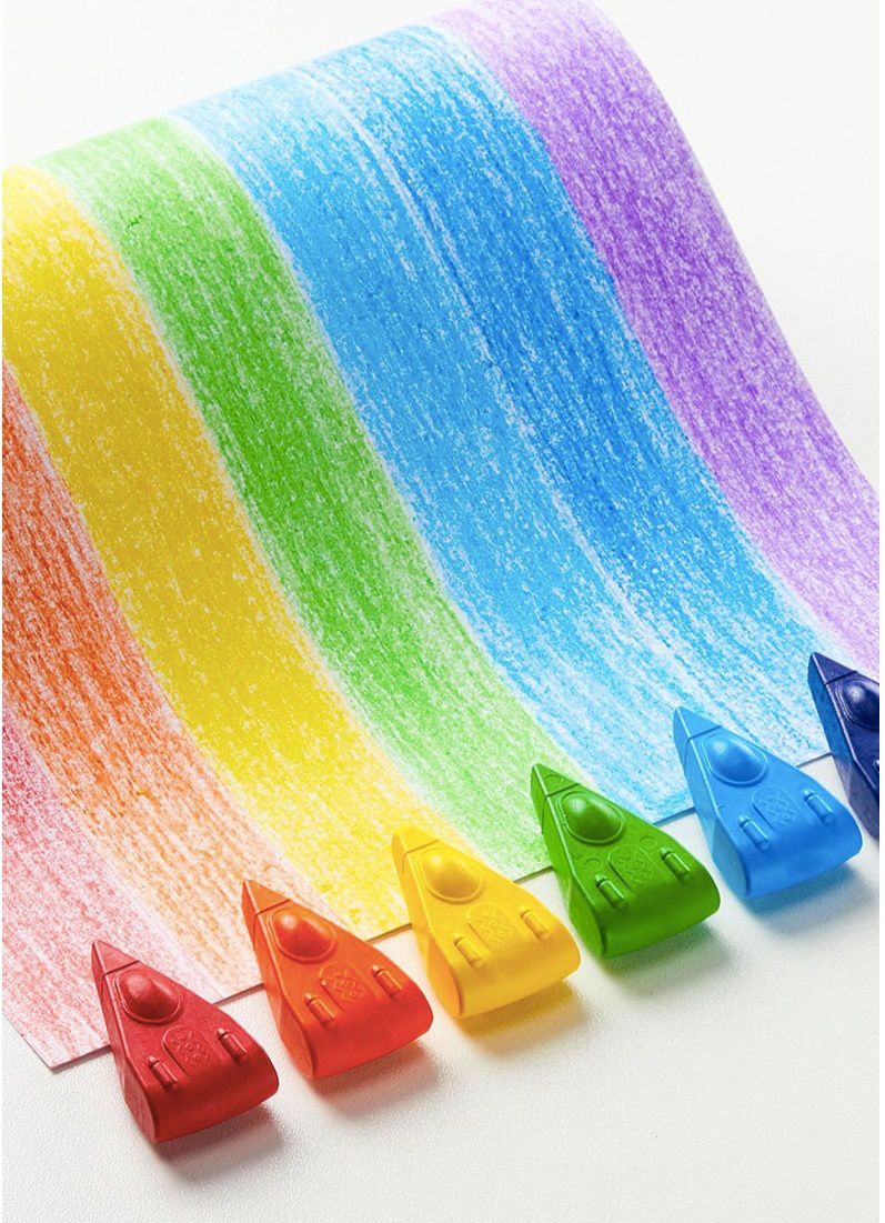 太空船造型不髒手收納蠟筆-12色-粉色 (12.6x2.5cm)-適合3歲以上使用