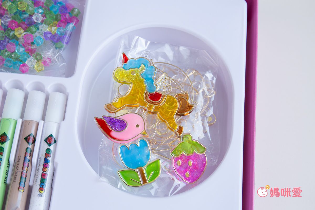 韓國 AMOS - 6色項鍊手鍊主題DIY玻璃彩繪膠