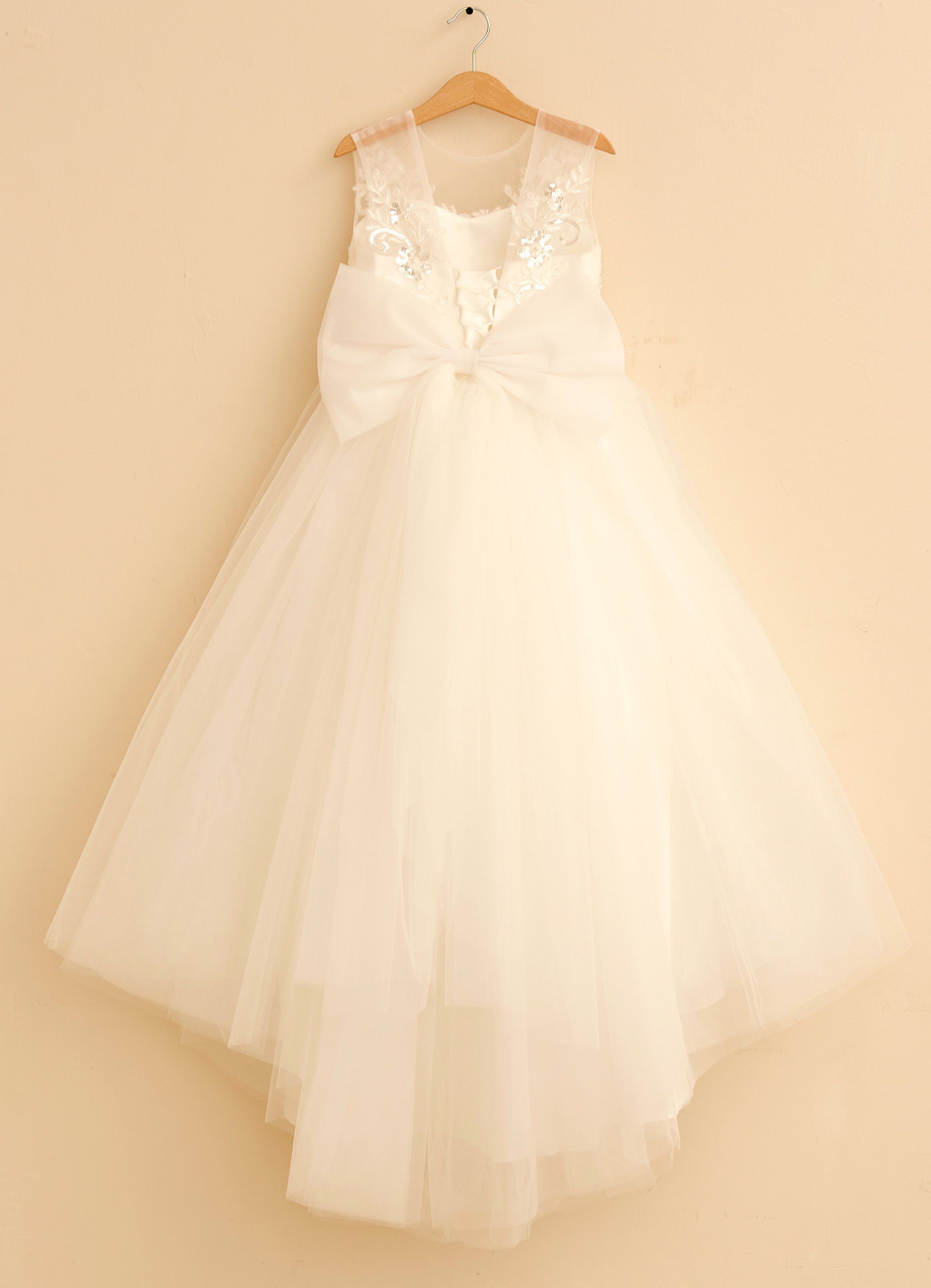 Love, Charlotte - 白紗重手工釘珠高級長裙禮服