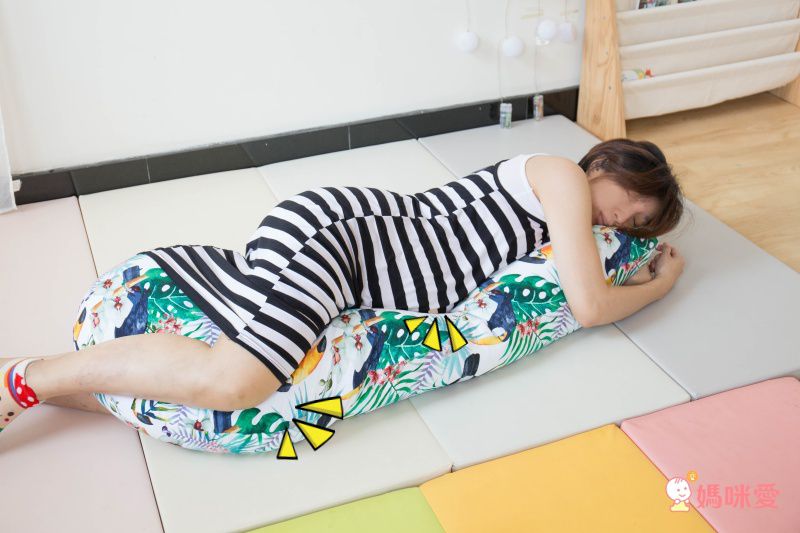 波蘭 Ceba Baby - C型多功能孕婦枕-淺灰星芒