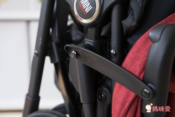 Whiz bebe Mini Capsule 迷你膠囊推車