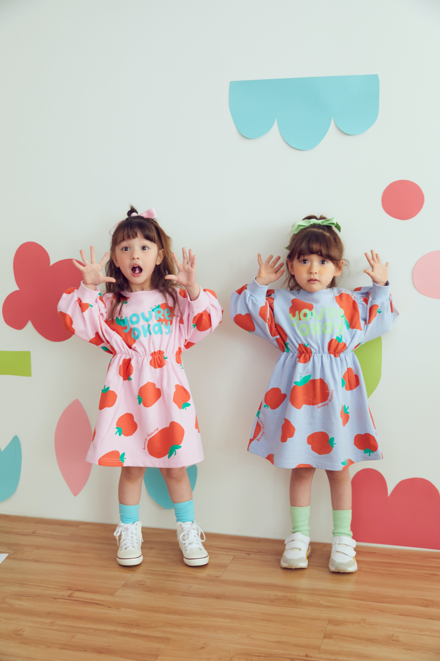 韓國 MINIATURE - 滿版番茄縮腰洋裝-粉紅