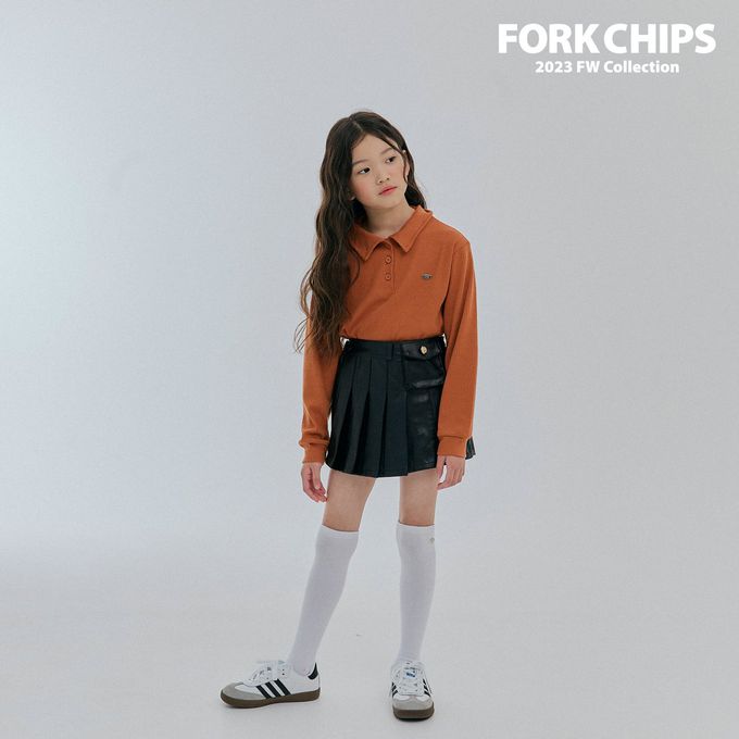 韓國 FORK CHIPS - 金屬裝飾直坑條翻領長袖上衣-磚紅