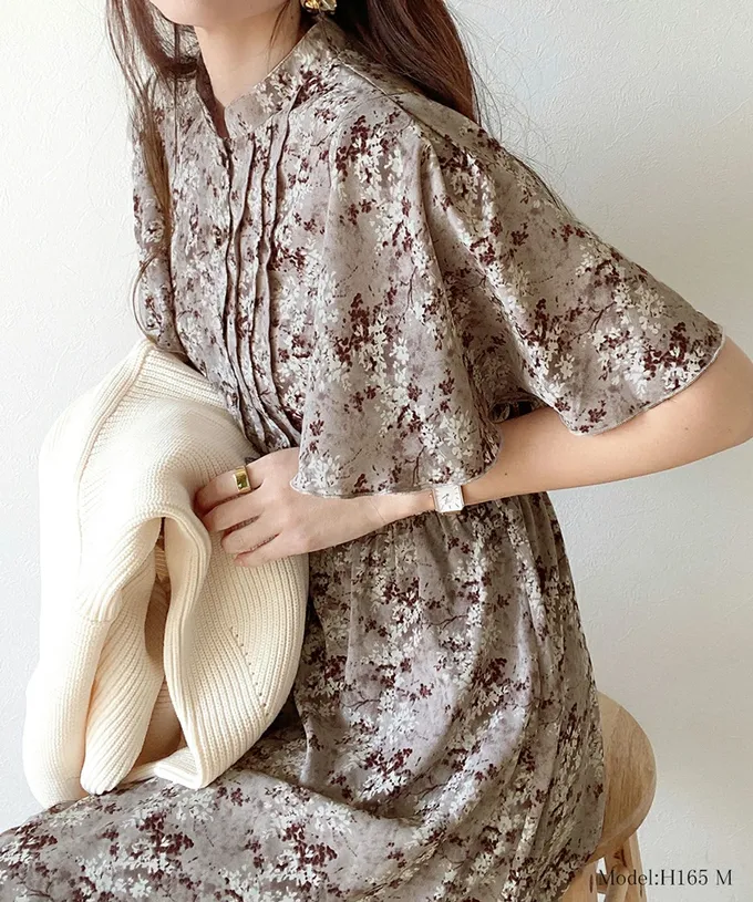 日本 Classical Elf - 優雅質感荷葉袖碎花洋裝-冰河藍